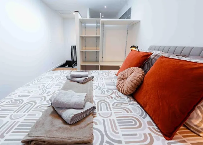 Апартаменты L'intime - Cozy & Air-conditioned Duplex - Near Carcassonne *
