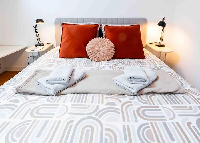 Апартаменты L'intime - Cozy & Air-conditioned Duplex - Near Carcassonne *